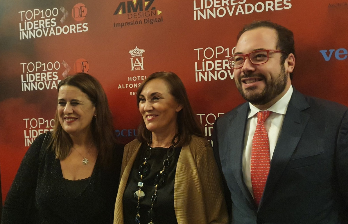 Derecha a Izquierda, Sonia Gaya 1t de Alcalde de Sevilla, Clara Sanz SG FP Gobierno de Espau00f1a y Miguel Escassi Google